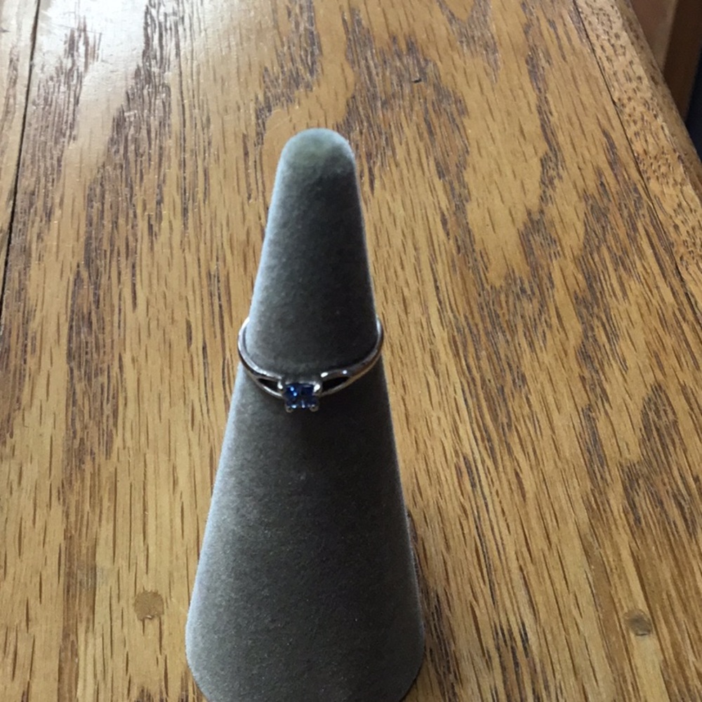Child’s birthstone ring 3  September  New